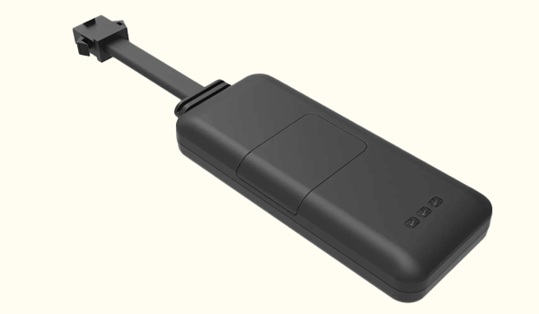 Basic 4 wired GPS Tracker-TL06-1 Front